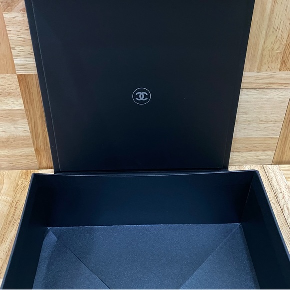 CHANEL Perfume Black EMPTY Gift Box Magnetic Closure Square Box 8.5”X8.5”X3.5” - Picture 7 of 14